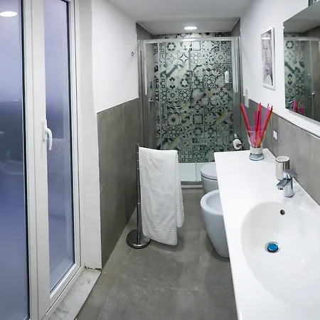 Vakantiehuis Holiday House Toto